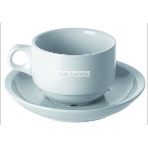 Tasse delta tasse djeuner avec soucoupe